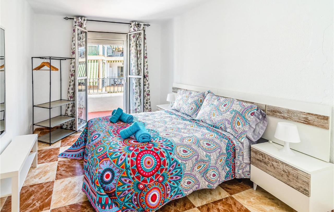 Beautiful Apartment In Cordoba With Kitchenette Buitenkant foto
