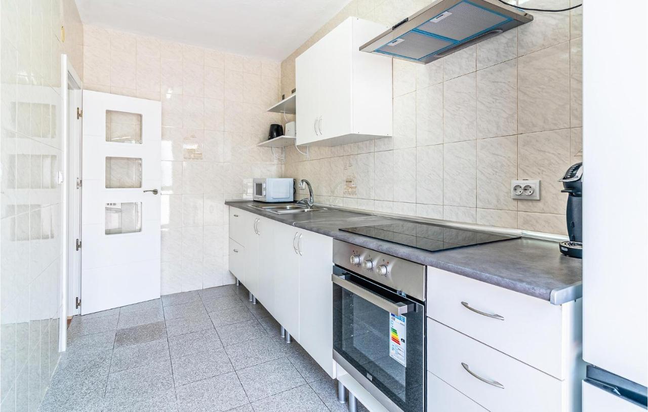 Beautiful Apartment In Cordoba With Kitchenette Buitenkant foto
