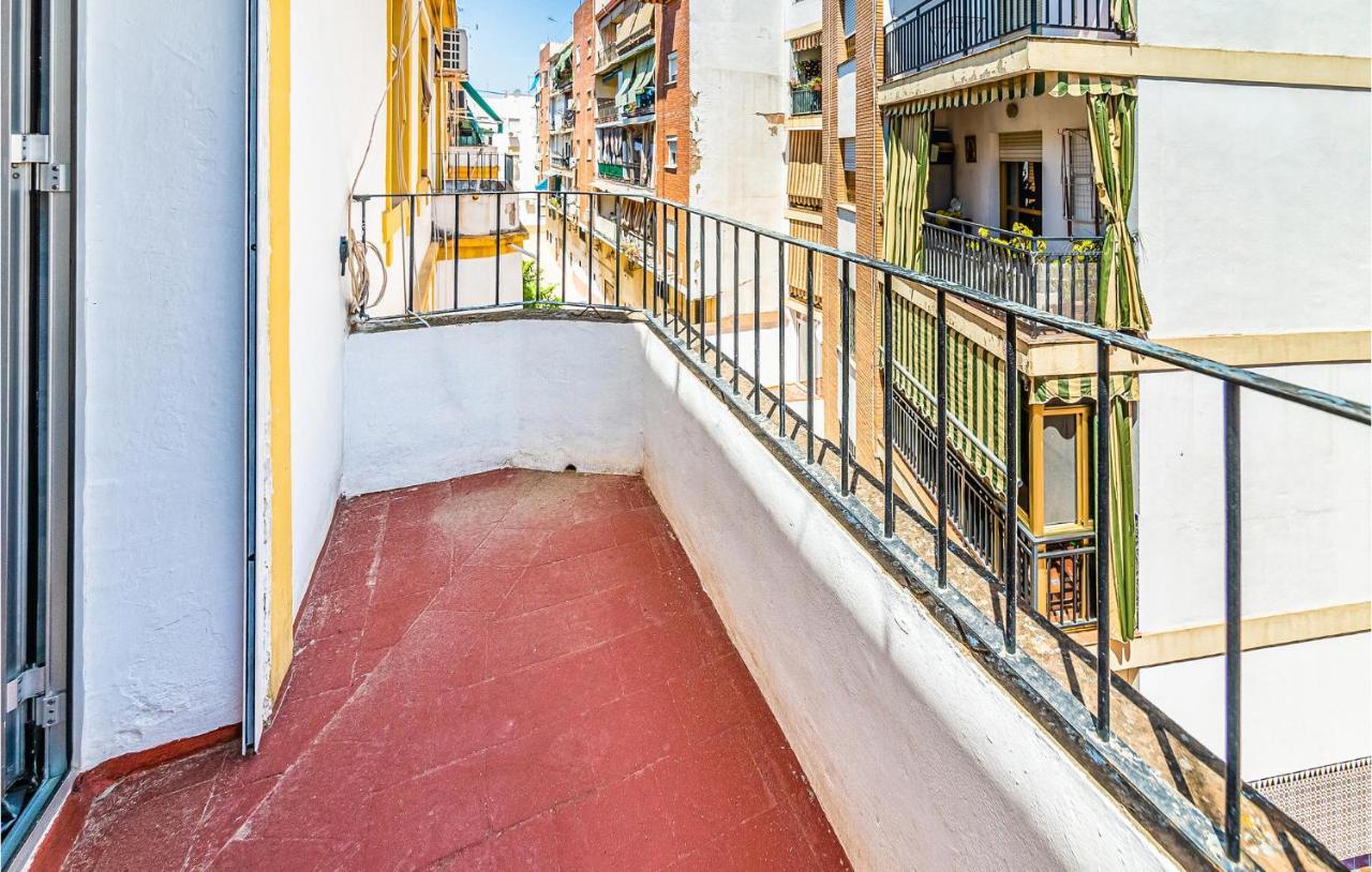 Beautiful Apartment In Cordoba With Kitchenette Buitenkant foto